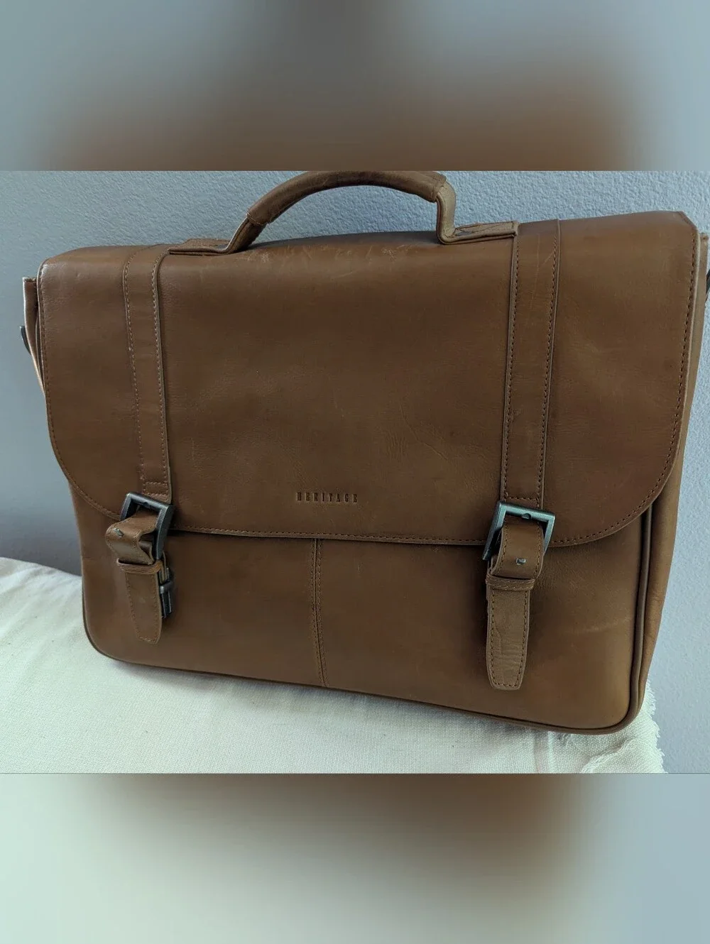 Heritage Colombian Genuine Leather 16